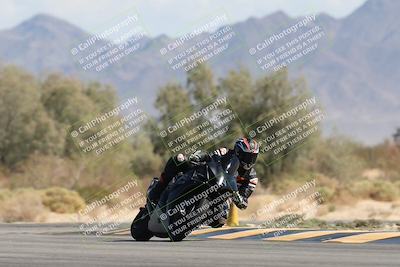 media/Oct-13-2025-Moto Forza (Mon) [[a66d839500]]/2-A Group/Session 4 Turn 7/